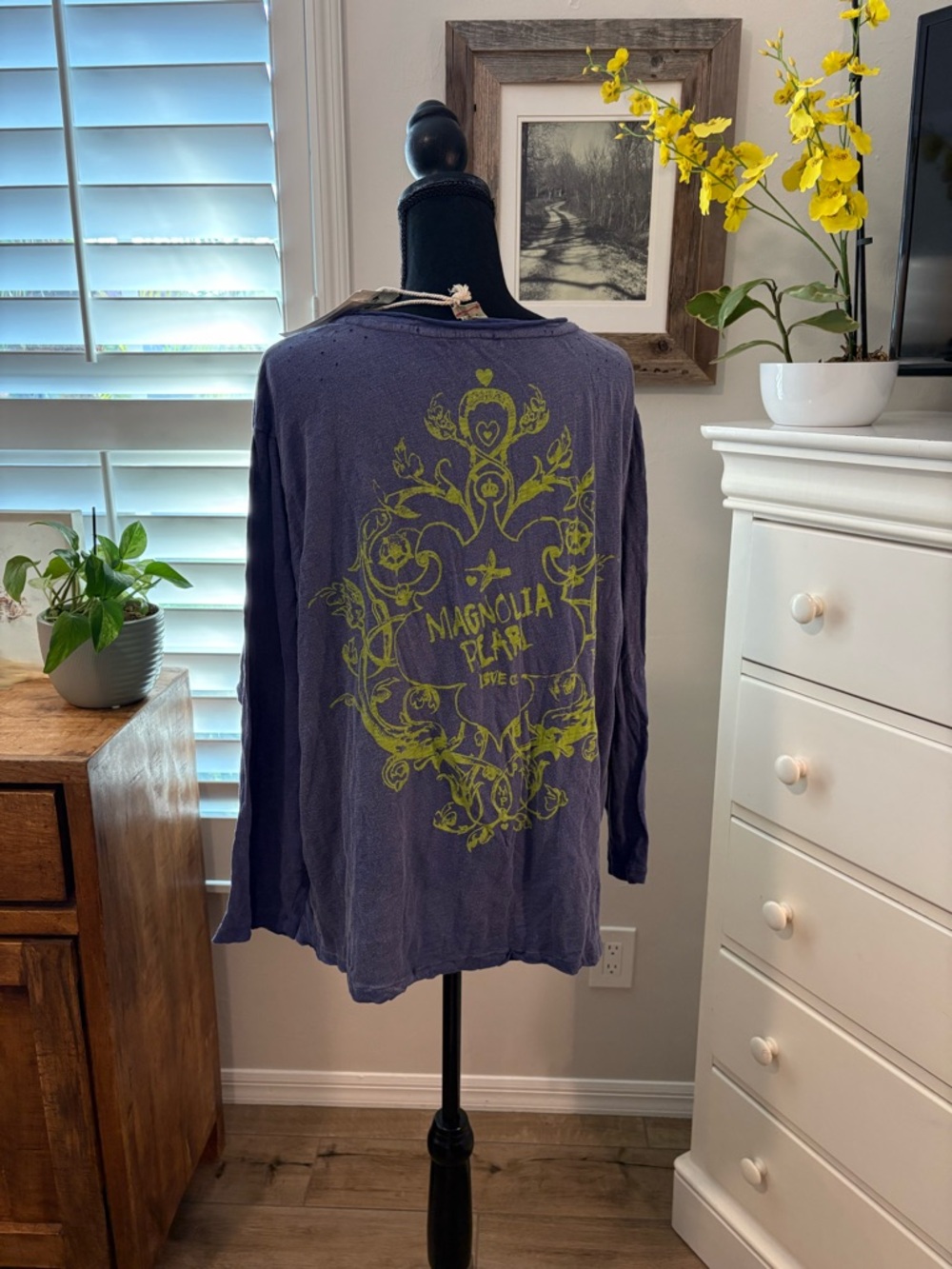 Magnolia Pearl NWT Find The Truth Viggo Long Sleeve T in Sunflower, OSFM - Picture 3 of 12